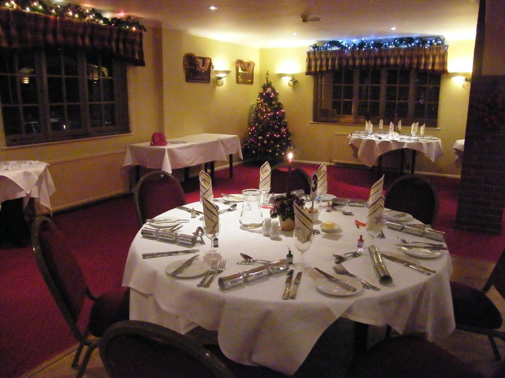 Tumbling Weir Hotel Ottery St Mary Екстериор снимка