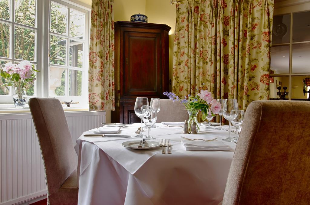 Tumbling Weir Hotel Ottery St Mary Екстериор снимка